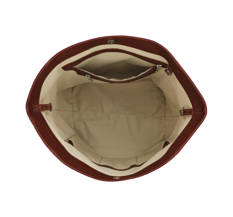 Faye II Open View 2